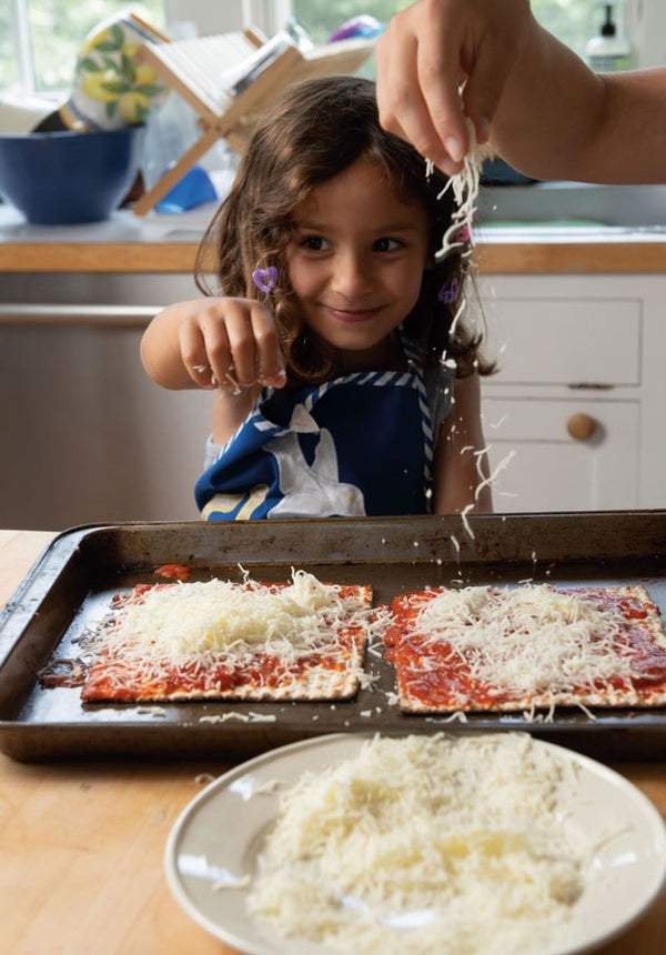 A Sweet Year: Jewish Celebrations and Festive Recipes for Kids and Their Families